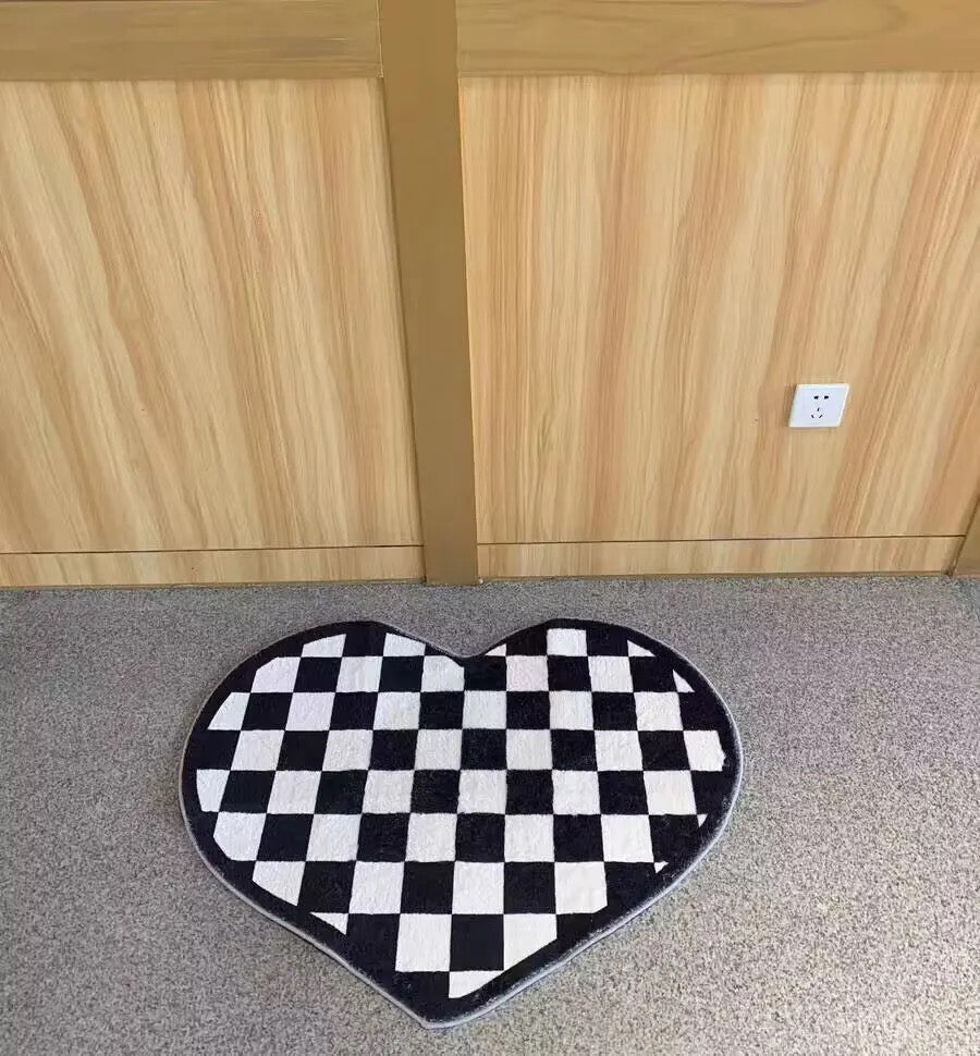 Black And White Checkerboard Heart Shaped Mat