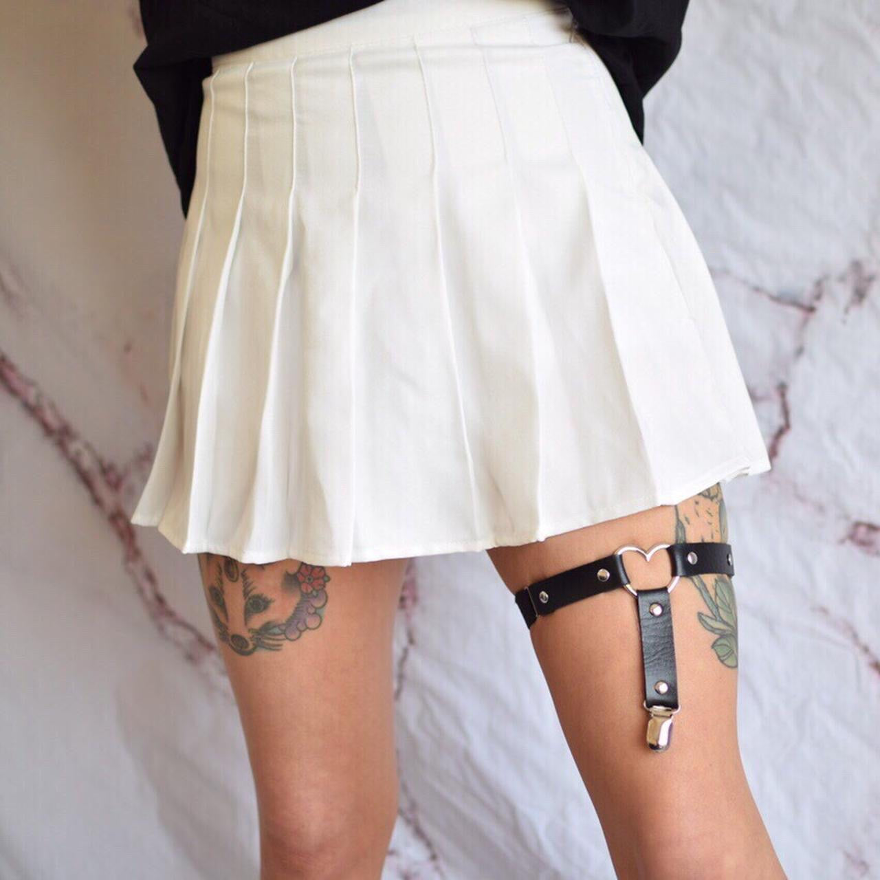 Black Faux Leather Heart Leg Garter