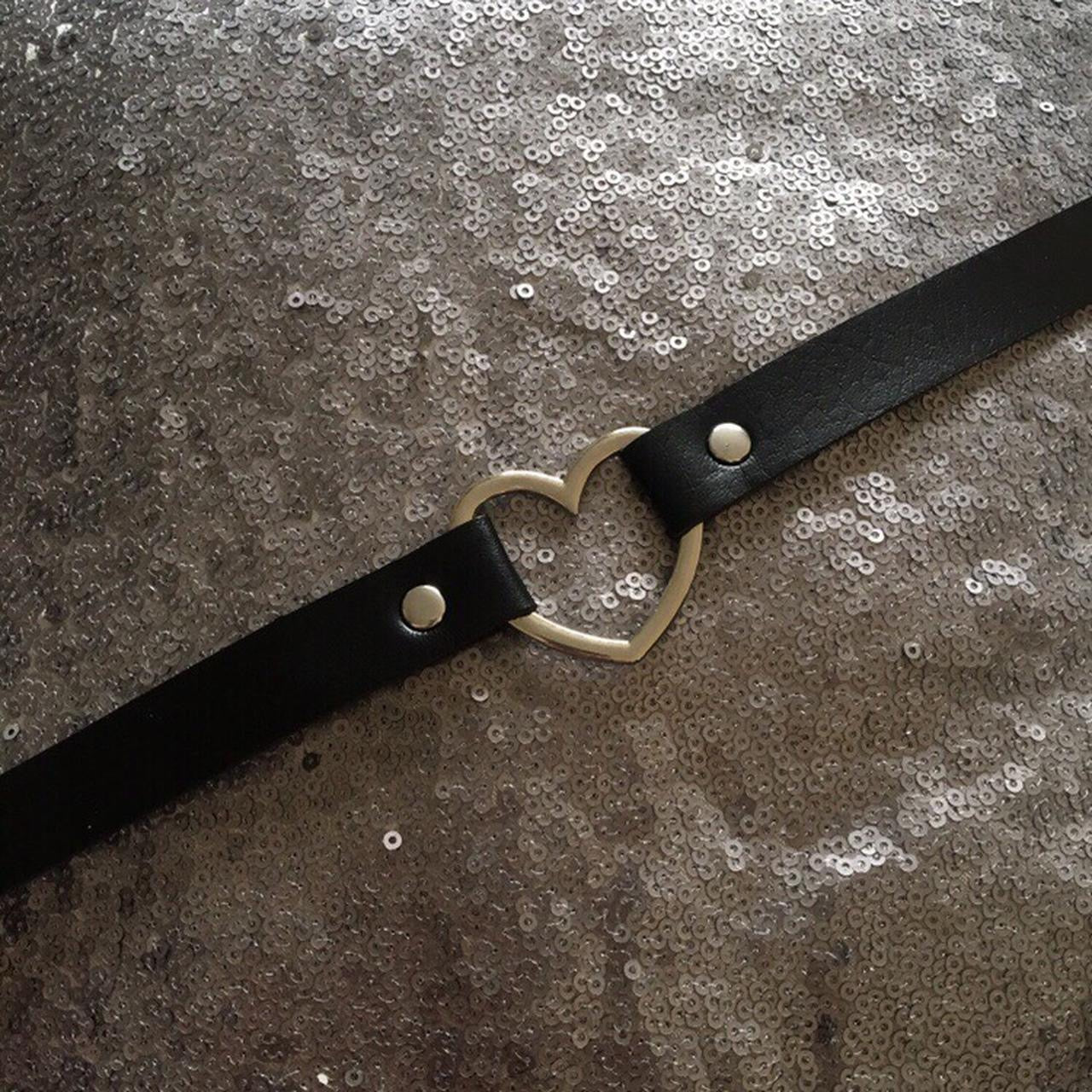 Black Faux Leather Heart Ring Choker