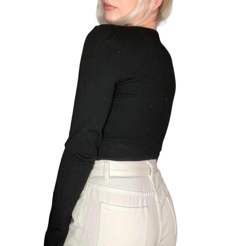 Black Chain Butterfly Long Sleeve Crop Top