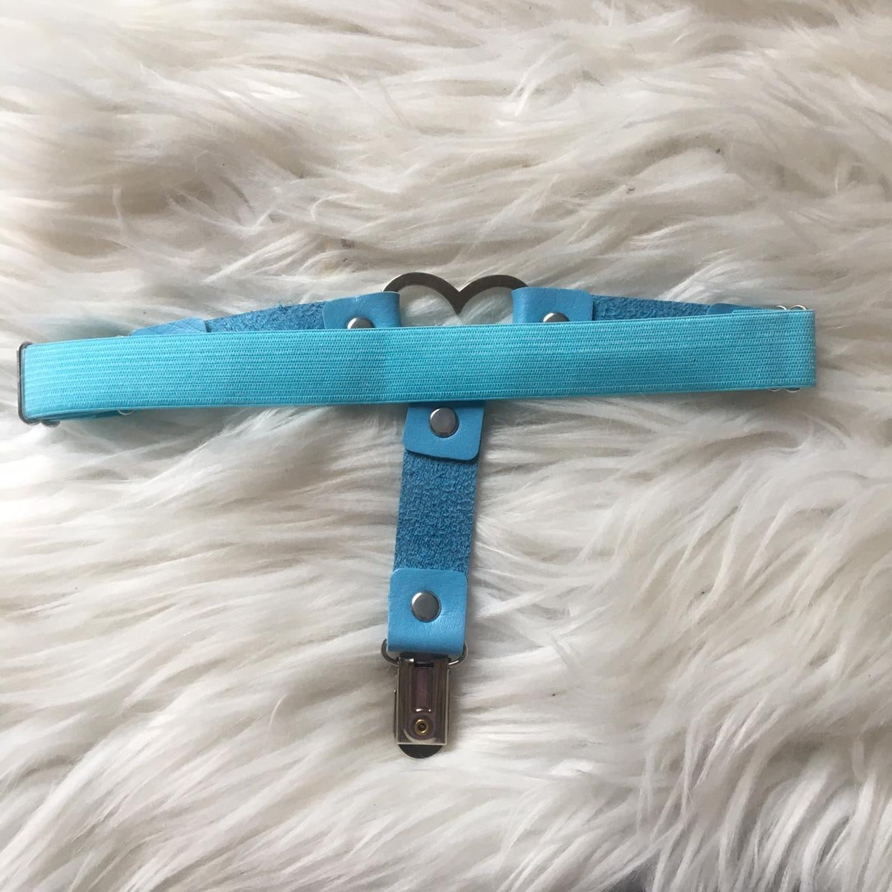 Blue Faux Leather Heart Leg Harness