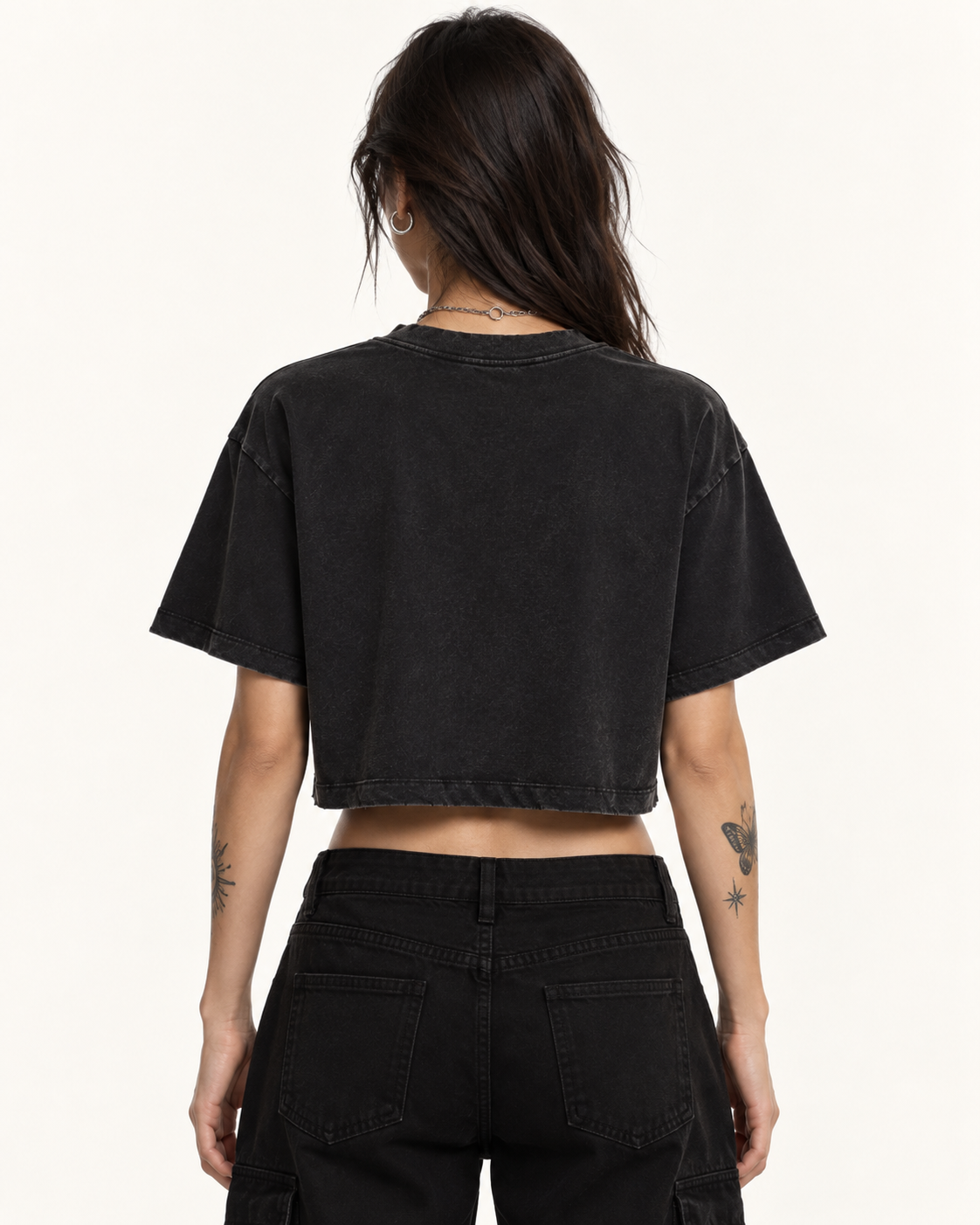 Black Gothic Graphic Crop T-Shirt – Oversized Washed Spider & Skull Tee